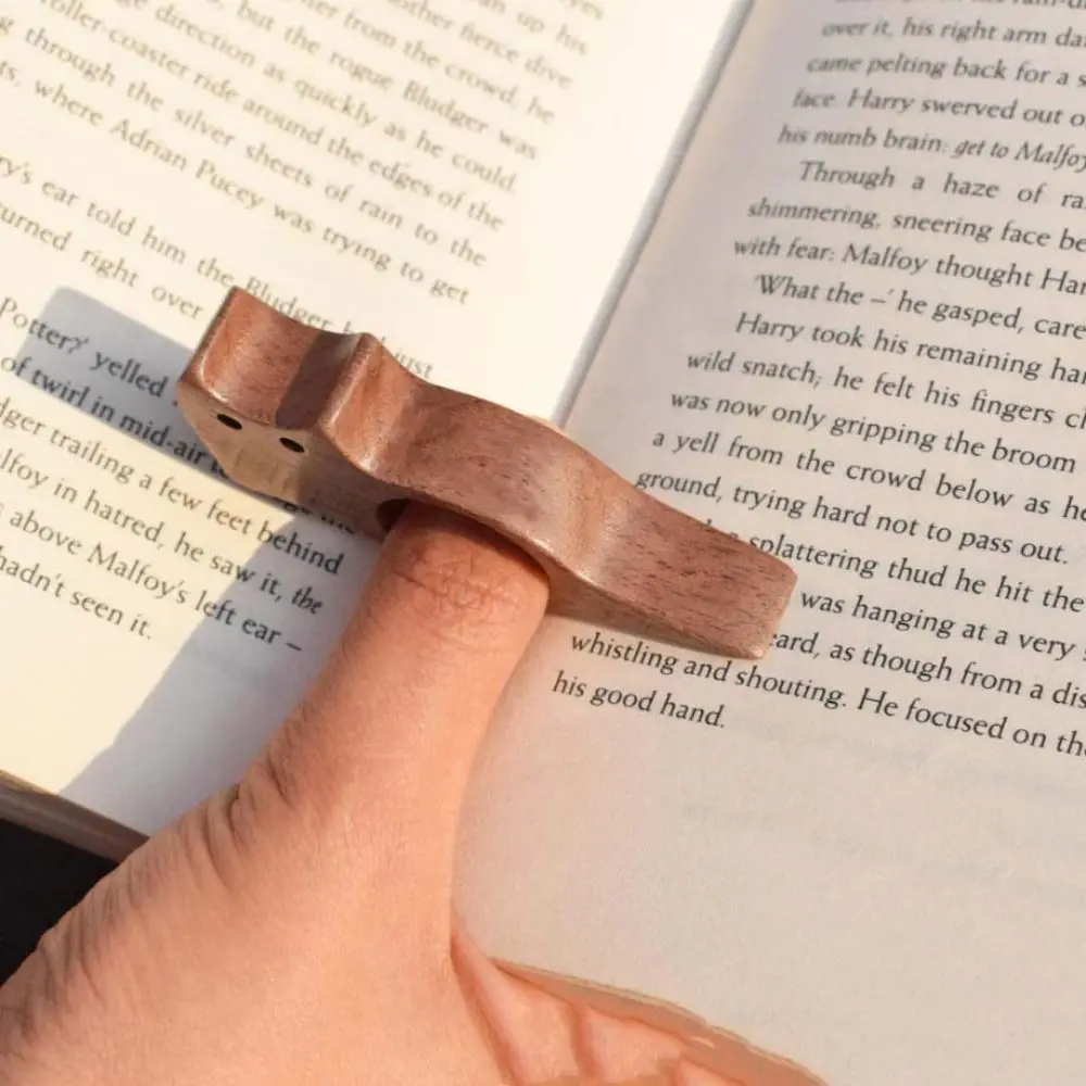 Wooden Material Wooden Thumb Bookmark Anti-Slip Design Cat Shape Reading Thumb Tools Handmade Dog Shape Pages Guide Marker