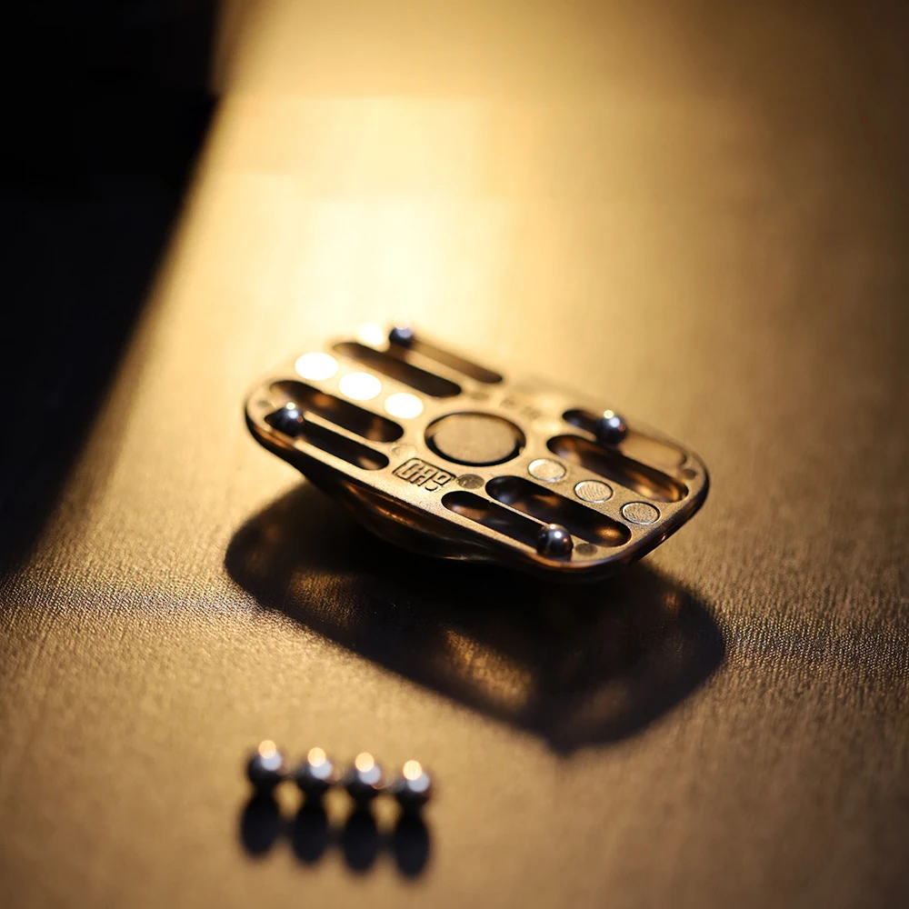 لعبة صغيرة جديدة من Nampoo مغناطيسية EDC لعبة منزلق دفع ممتعة تململ للبالغين ألعاب الضغط أدوات مكتبية مضادة للقلق