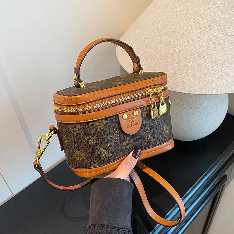 

2026 New Trendy Women's Box Bag - Premium Elegant Versatile Top-Handle Handheld Shoulder Crossbody Bag for Daily Office Party