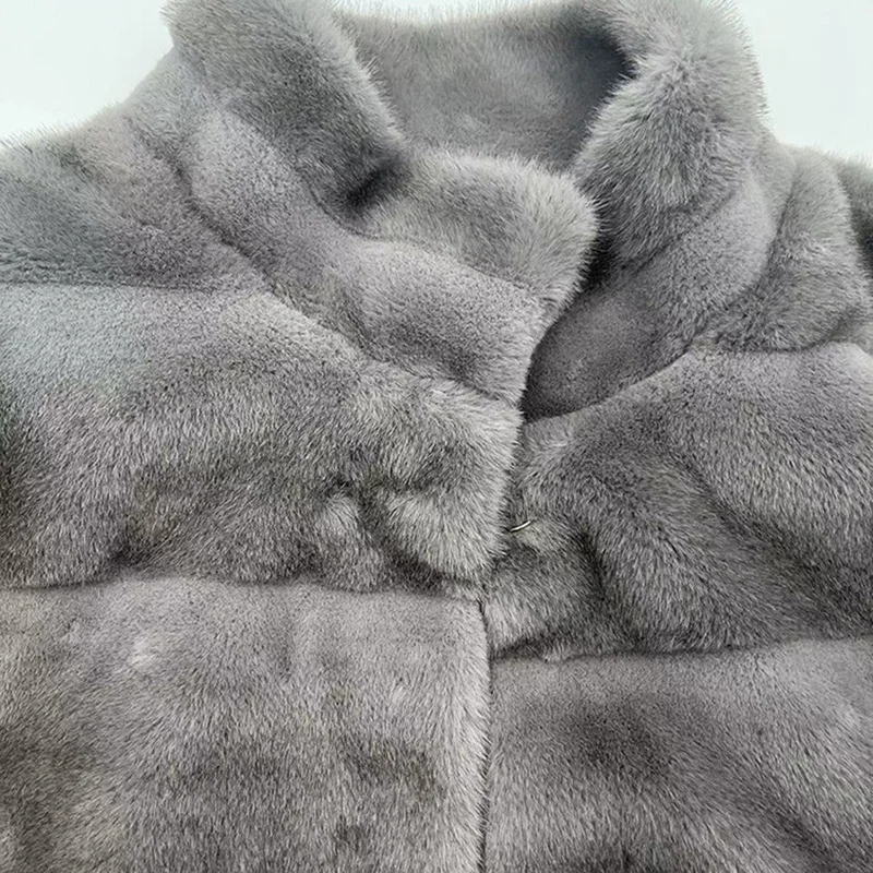 White Horizontal Striped Imitation Mink Fluffy Jacket for Women Luxury Clothing Eco Fur Coat Winter Faux Fur Coat Long 2023