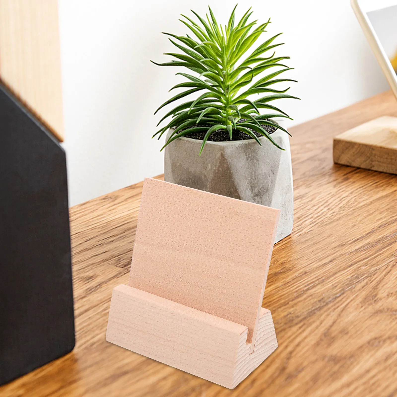 

Wooden Beech Wood Base Card Holder Creative Desk Calendar Stand Postcard Display Rack Game Cards Accessory Cards Bases