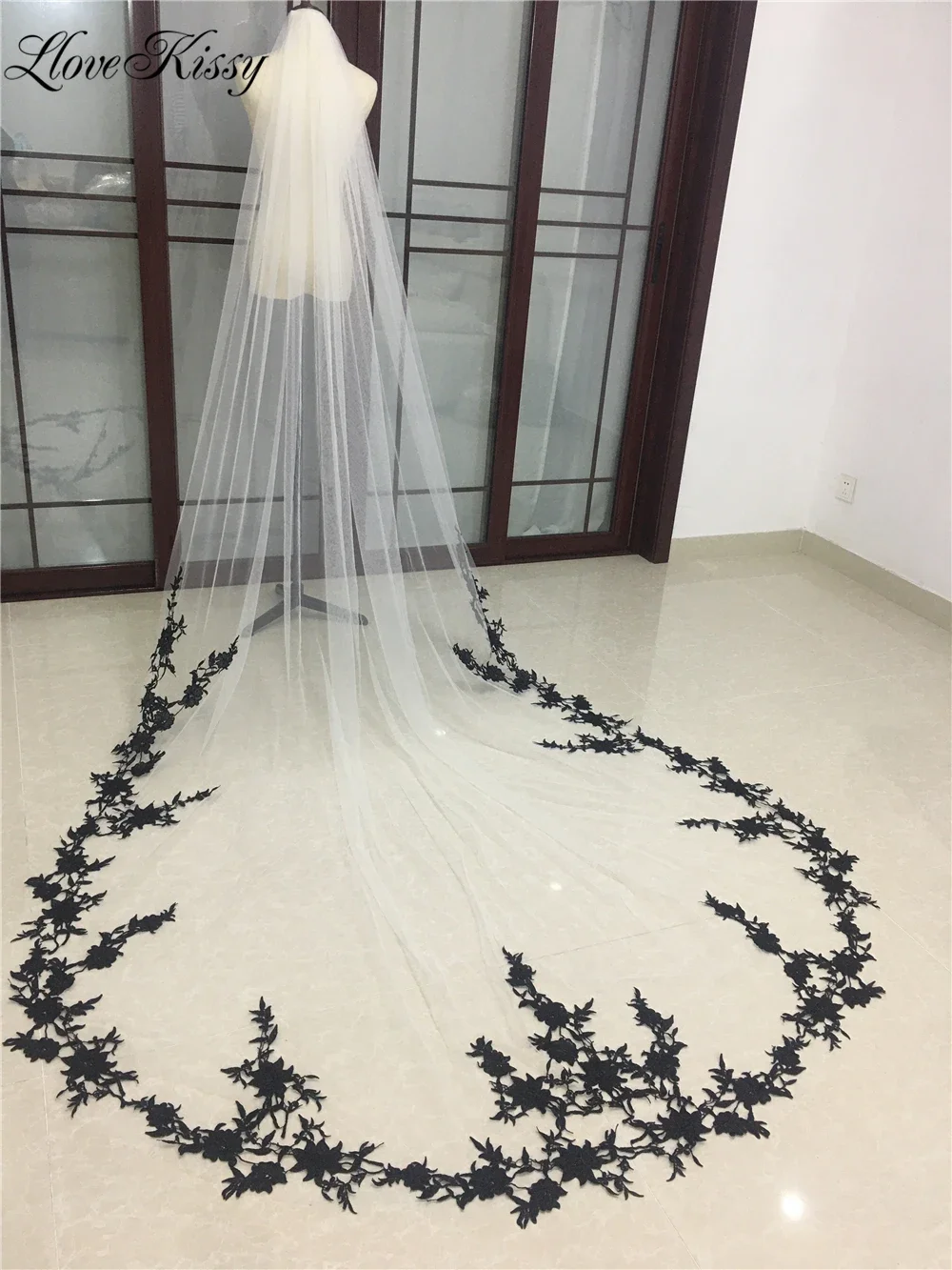 Voile de mariée long noir avec appliques en dentelle florale, élégant voile cathédrale pour patients, blanc ivoire, 300cm