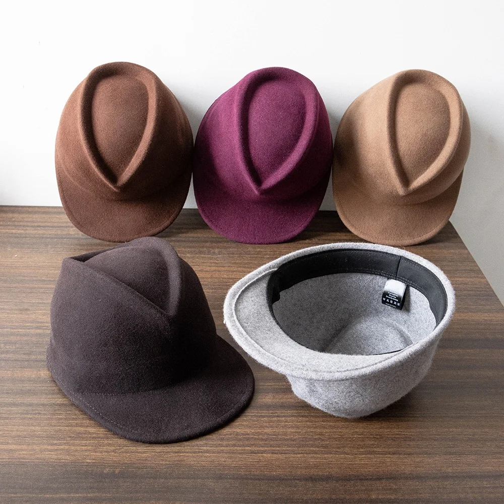New Autumn/Winter Collection: Fashionable Minimalist Ladies' Riding Hat Outdoor, Shopping, Travel Warm Duckbill Cap