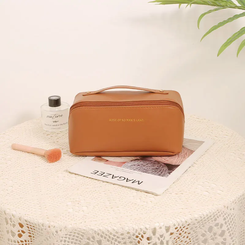 Leather Large Capacity Travel Cosmetic Bag Portable Women Makeup Case Waterproof Multifunctional Toiletry Organizer Storage Bag