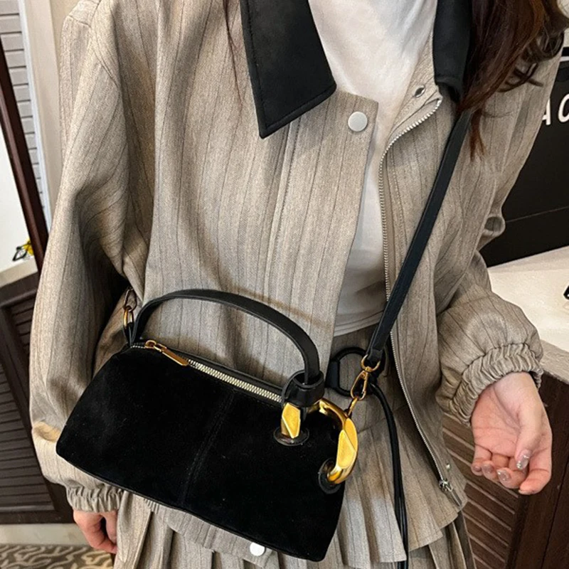 

Retro Brown Small Square Bag for Women New Fall Winter Versatile Crossbody Bag Fashion Splicing Color Design Handheld Bag