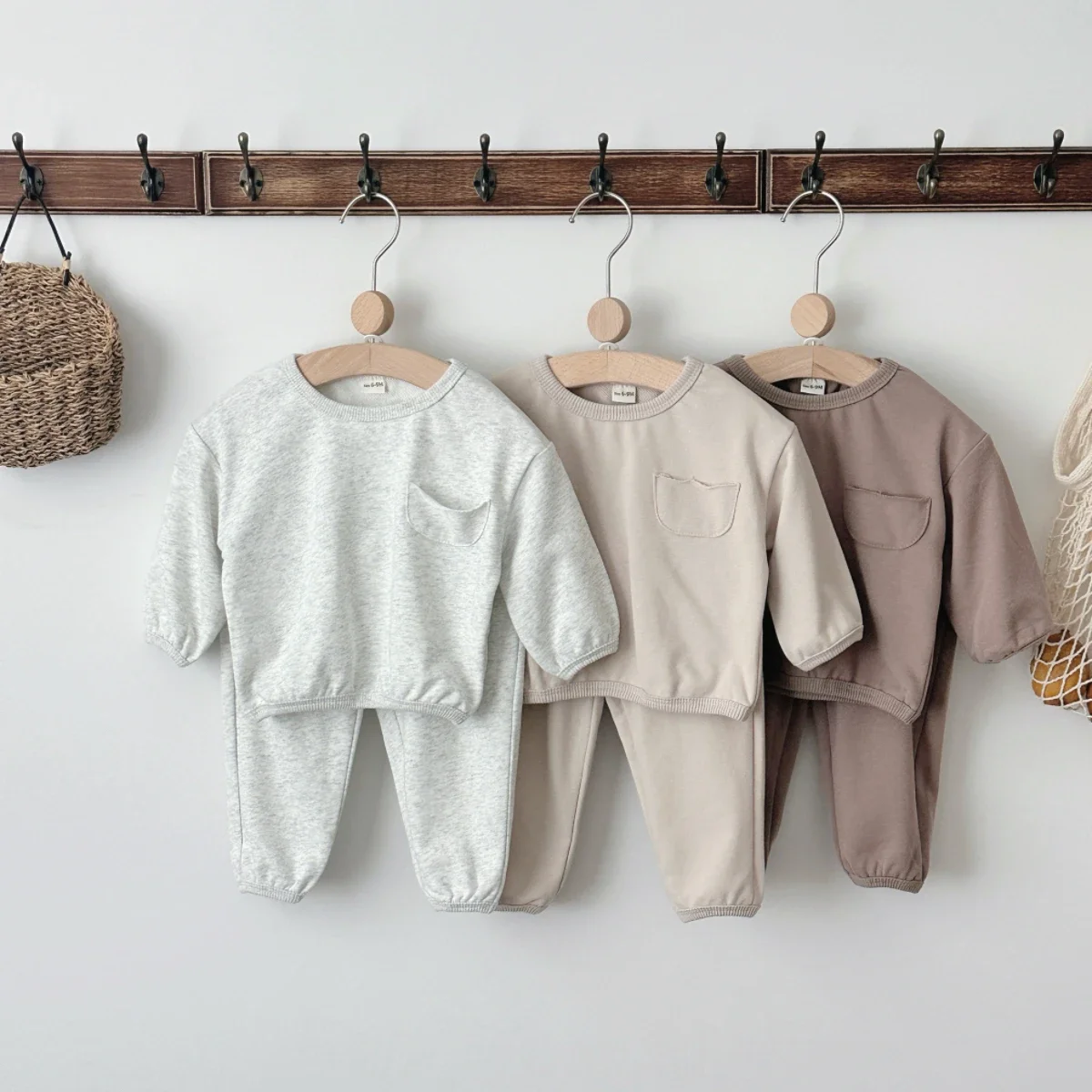 Baby Boys Girls Solid Color Pocket Sweatshirt Set Toddler Spring Autumn Soft Long Sleeve Top And Elastic Cuff Pants 2Pcs Outfit
