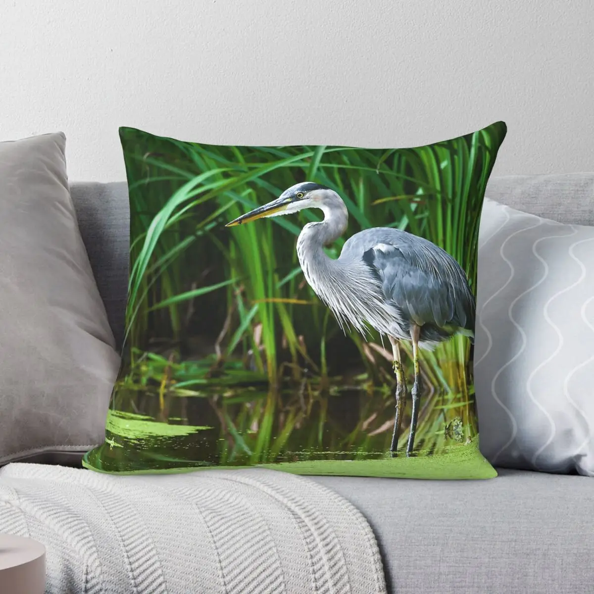 Great Blue Heron Square Pillowcase Polyester Linen Velvet Creative Zip Decorative Pillow Case Home Cushion Cover