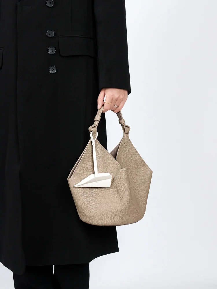 2025 grande capacidade cabeça camada balde de couro saco das mulheres bolsa de couro genuíno corda perto sacos de viagem versátil sacos de ombro