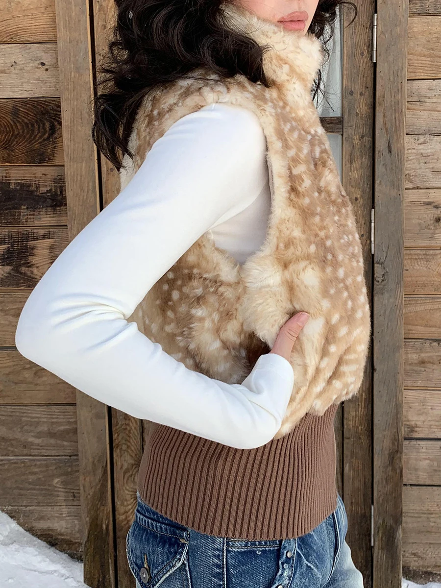 Women Deer Print Faux Fur Vest Stand Collar Zip Up Sleeveless Cropped Fluffy Waistcoat
