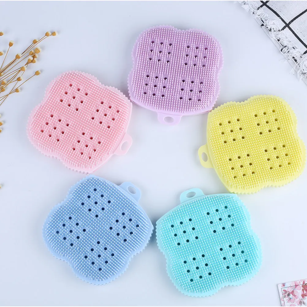 1Pcs Silicone Shower Brush Back Scrubber Portable Bath Brush Soft Teeth Massage Body Cleaner Remove Dust Oil Smooth Skin Pink