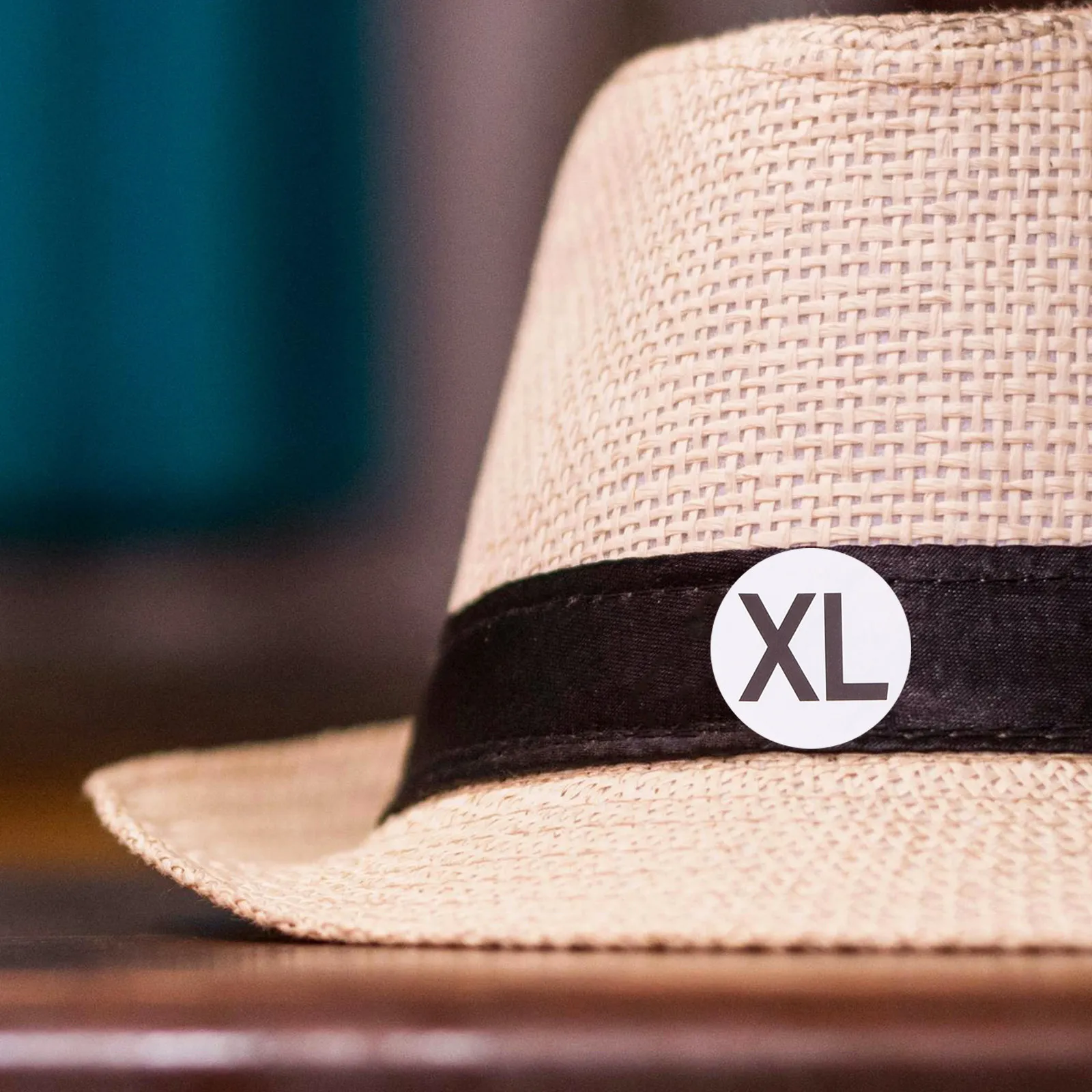 

7 Rolls Round Adhesive Clothing Size Labels for T Shirts Shirts Garments Home Use Retail Stores Quick Application Size Stickers