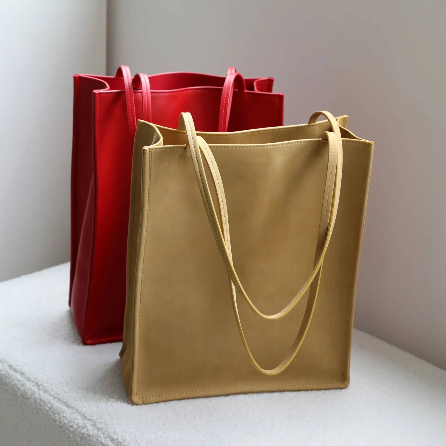 

Suede tote bag 2024 summer new niche design vintage minimalist style handbag fashionable cowhide large capacity women's handbag