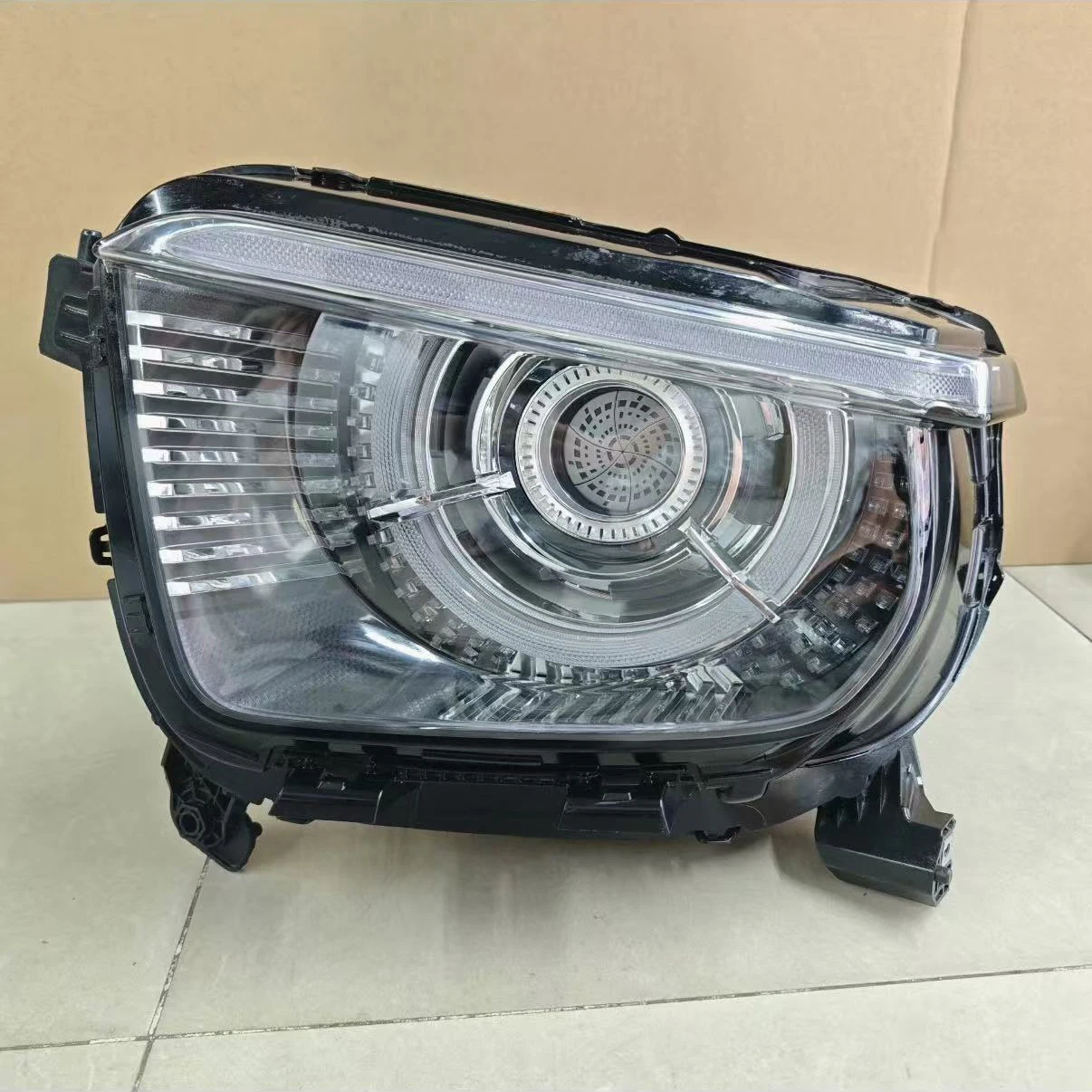 Best Selling Auto Part Genuine Headlights LED Left Headlight Assembly Automotive Lighting System OE 4121204XKF10A for 700