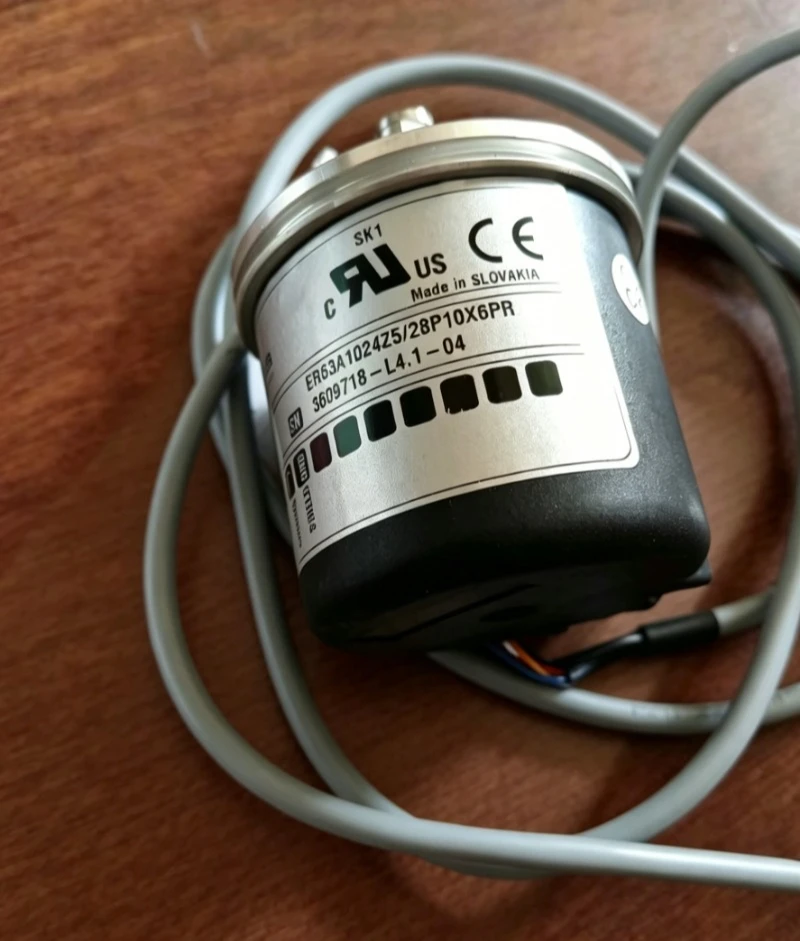 Absolute Rotary Encoder ER63A1024Z5/28P10X6PR, 1024‑Bit Shaft Position Sensor for CNC Automation Equipment