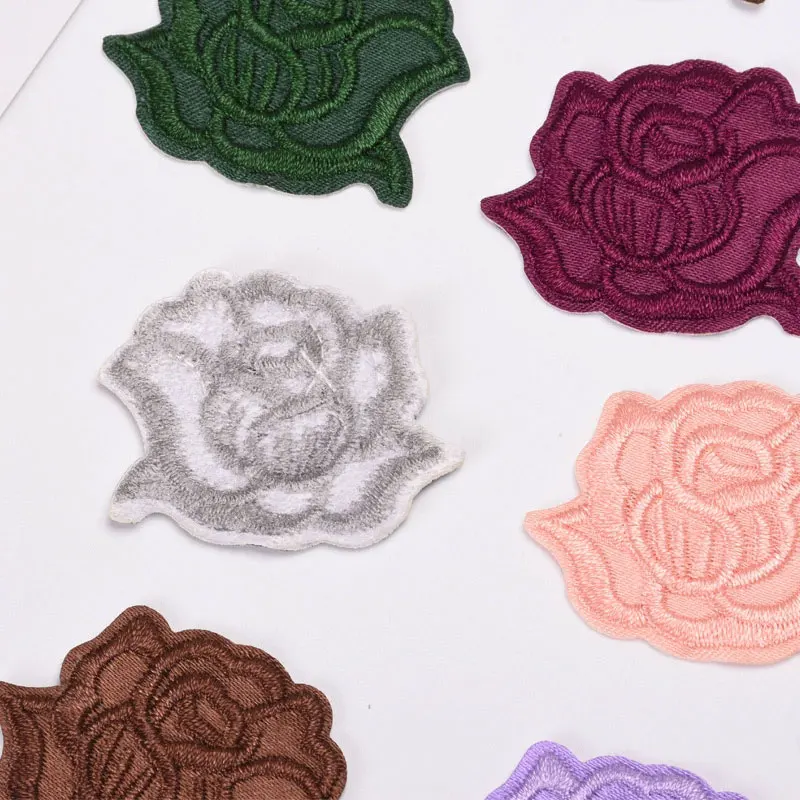 33-teiliges Set Rosen-Stickerei Dekorative Aufnäher für Kleidung, Taschen, Hüte, Socken und Accessoires – Detail 2