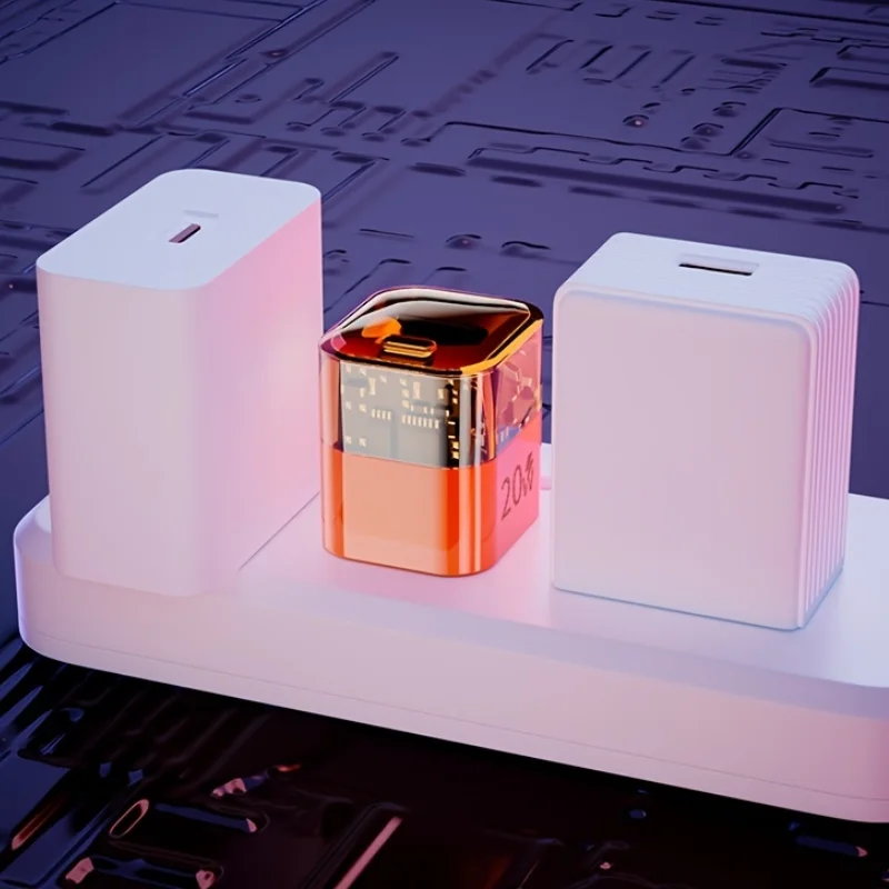 Mini USB Charger โปร่งใส Quick Charge 3.0 QC3.0 PD3.0 20W ประเภท C Fast Charger สําหรับ iPhone 14 13 Samsung Huawei Xiaomi สําหรับ US