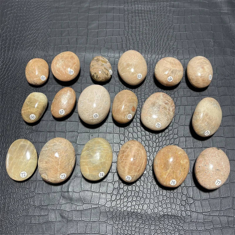 peach moonstone palm stones piedras naturales y minerales stones and crystals natural gemstone healing reiki modern home decor