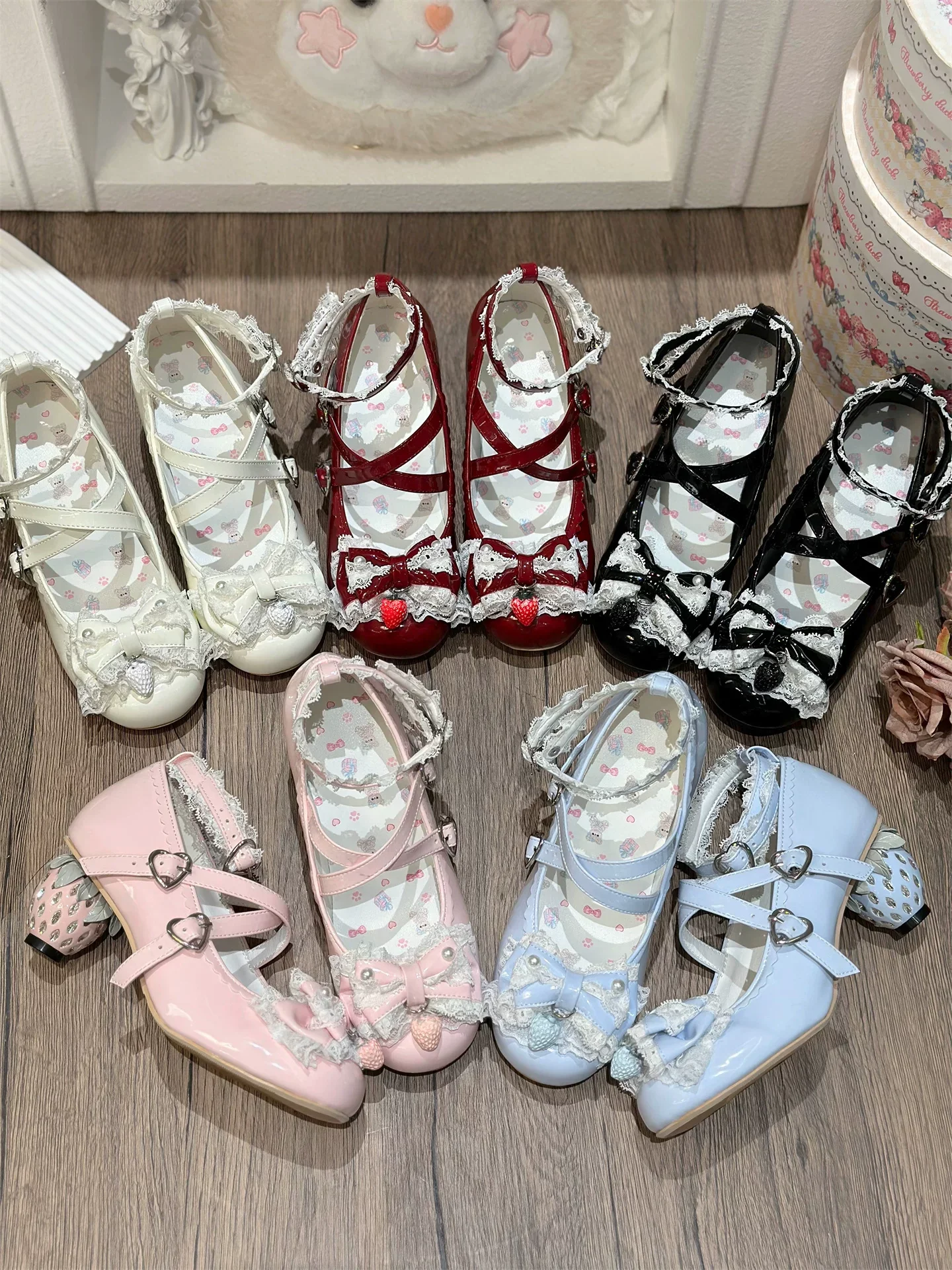 Original Design Lolita Sweet Wind Girl Cute Series Mass Production Mary Jane Shoes Cute Round Head Bow Lace Women's Shoes