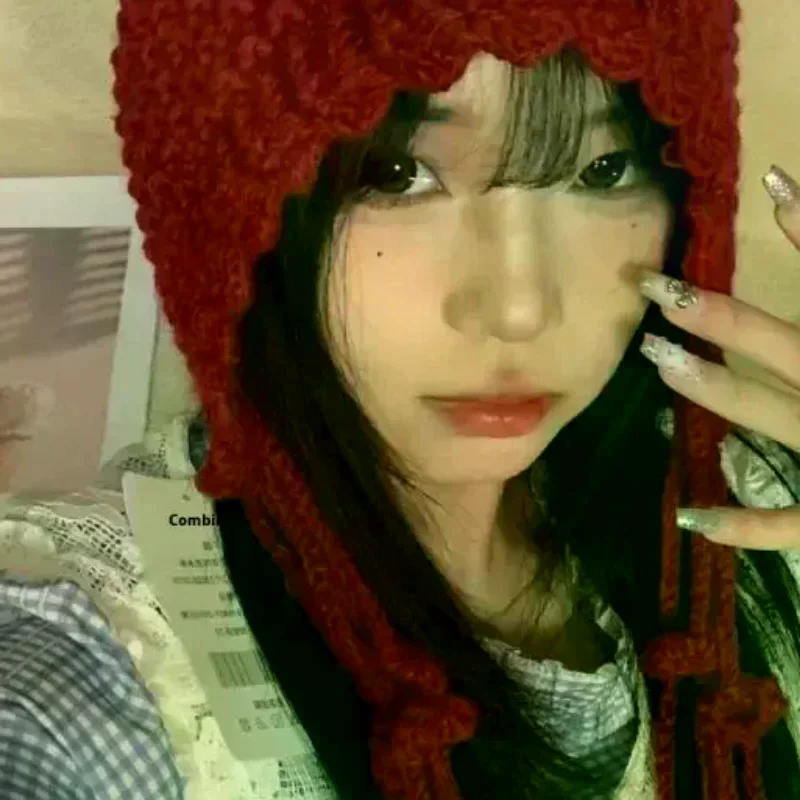 عيد الميلاد الشتاء الصوف شرابة محبوك سدادات حماية الأذن قبعة للنساء شتاء دافئ الكروشيه غطاء للأذنين قبعات فتاة البلوز قبعة بونيه