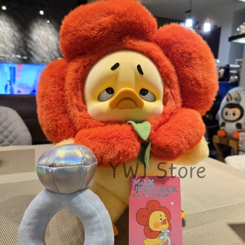 Action Figure Max-Upsetduck Flowering Duck Sjd Upsetduck Surprise Anime Doll Collectible Toy Figure Pendant Doll Desk Decor Gift