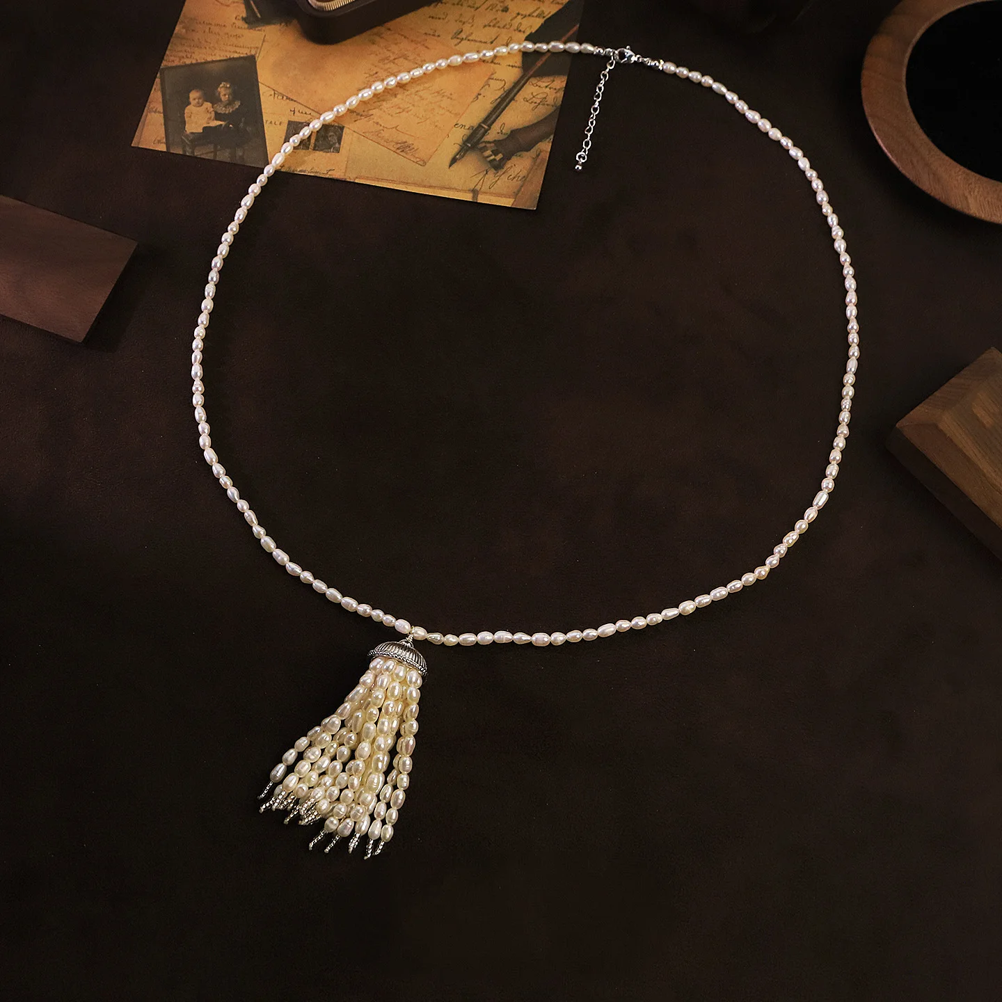 Charm Long Freshwater Pearl Clavicle Chain For Women Elegant Versatile Niche Neck Chain Fashion Wedding Daily Neck Jewelry Gift
