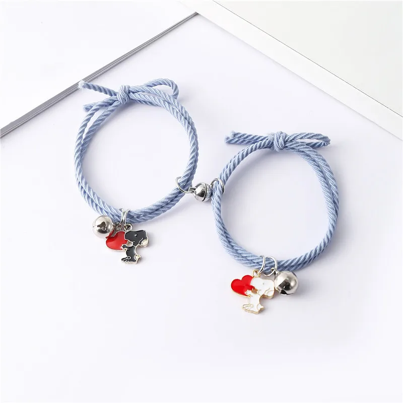 1 par de pulsera de amor de dibujos animados de Snoopy, cuerda trenzada, pulsera para pareja, regalo de cumpleaños, pulsera con campana, Funda de cuero, accesorios de joyería