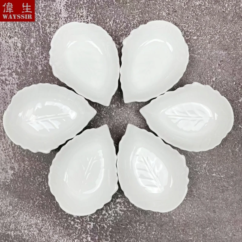 

Leaf Shaped Ceramic Saucer for Kitchen, Multi-Purpose Seasoning Dish, Sushi Sauce Vinegar Tableware, Porcelain Snack White Bowl