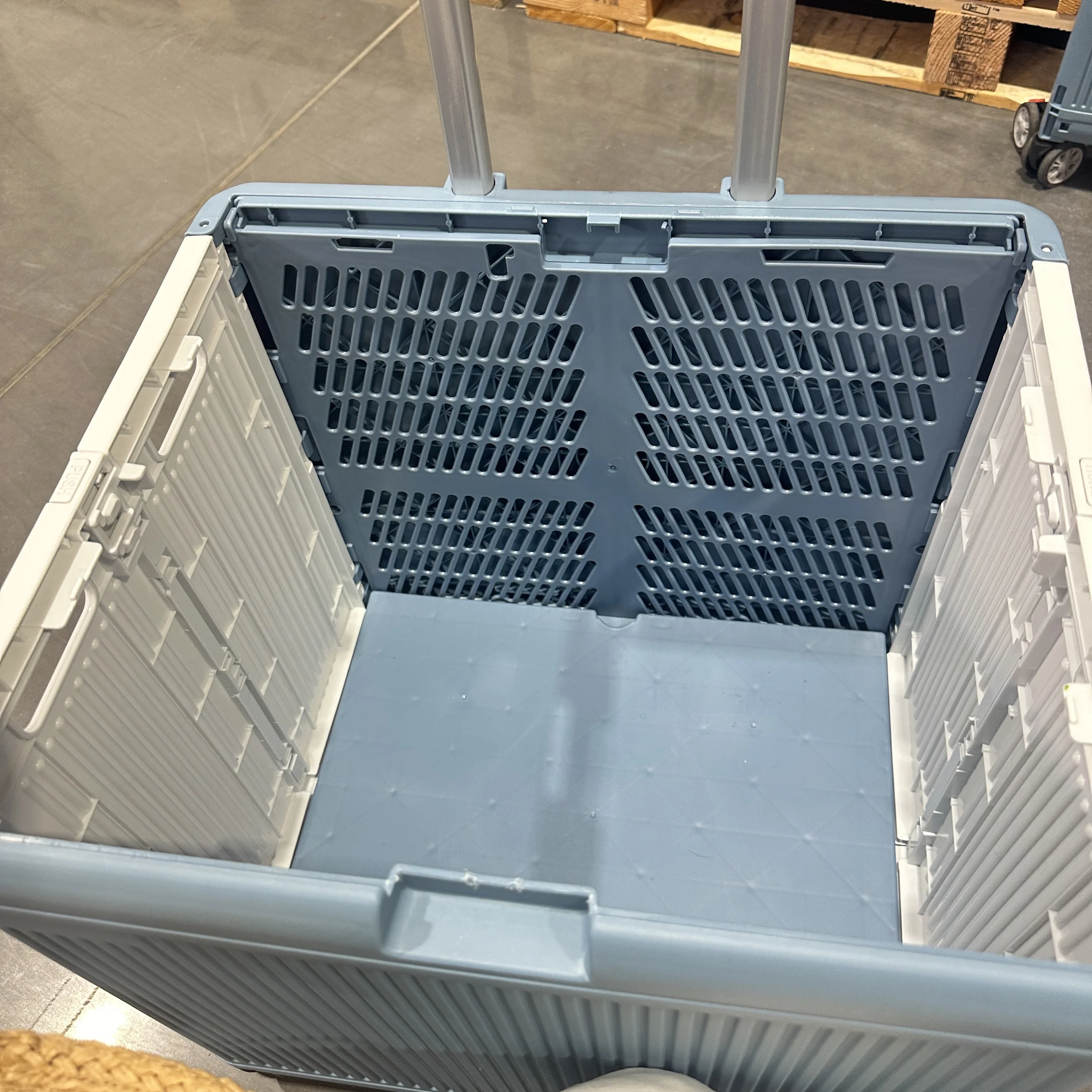 عربة تسوق صغيرة متعددة الأغراض من كوستكو للتخييم، عربة تسوق بسعة 65 لتر للاستخدام المنزلي، منظم تخزين مريح