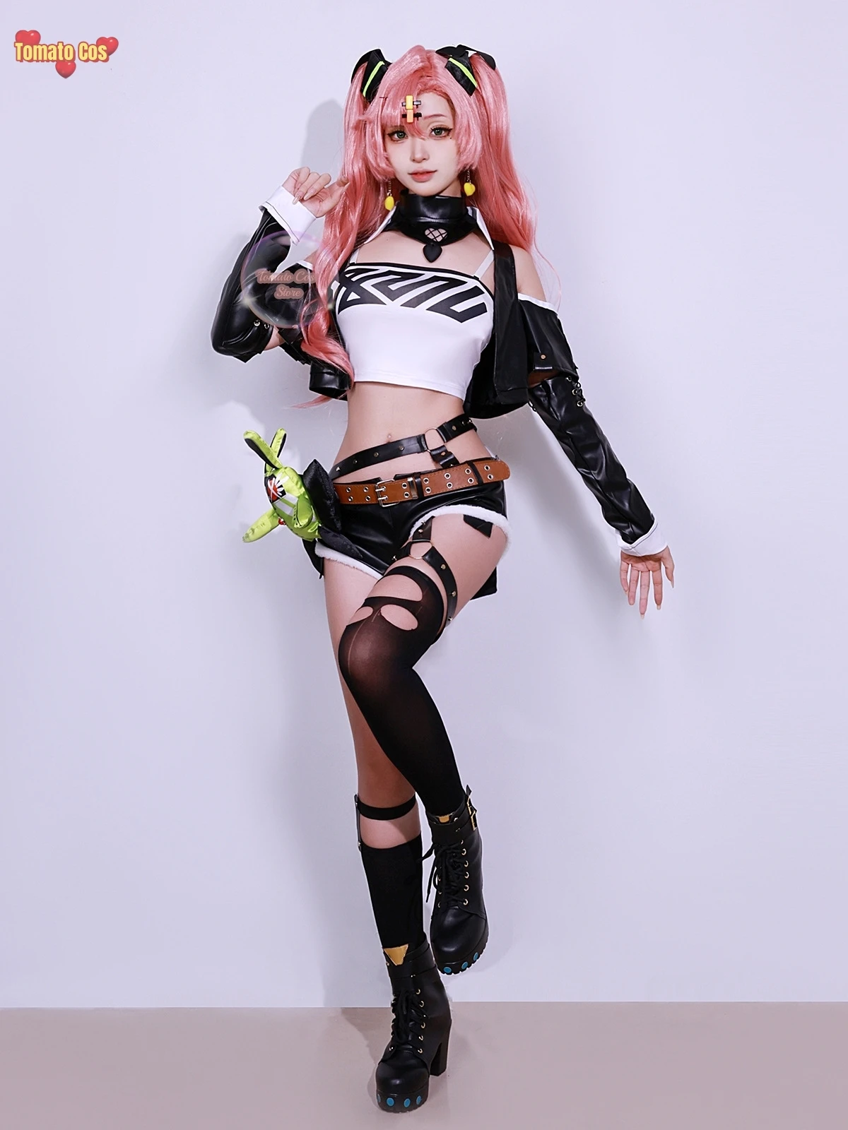 

Nicole Demara Cosplay Costume Zenless Zone Zero Carnival Uniform Wig Anime Halloween Costumes Men Game