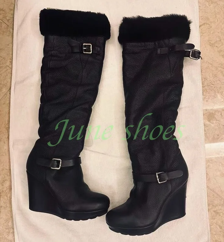 

Женские сапоги до колена в стиле Y2K на меху, на платформе, с каблуком-танкеткой, черные, из искусственной кожи, в стиле гладиаторов, с пряжками и мехом