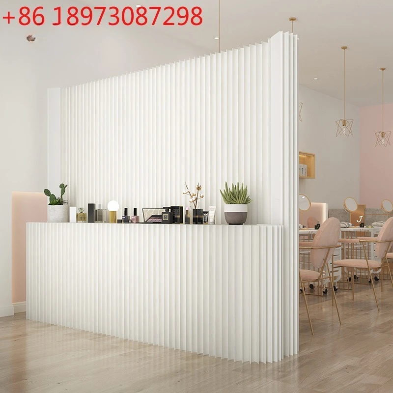 Cabine criativa do escritório do fundo da janela da parede divisória da tela do espaço