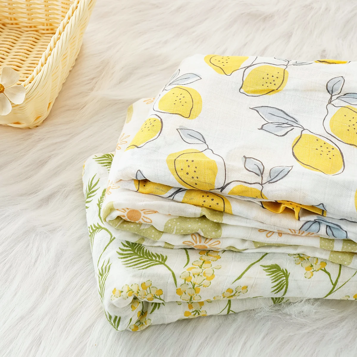 Elinfant 2PCS Baby Bath Towel Muslin Swaddle Blankets Bamboo Cotton Newborn Photography Blanket