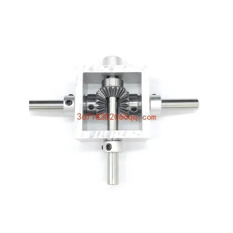 

90 degree right angle T-type bevel gear rotator, one in and two out positive and reverse reversing gearbox 1:1 guide box