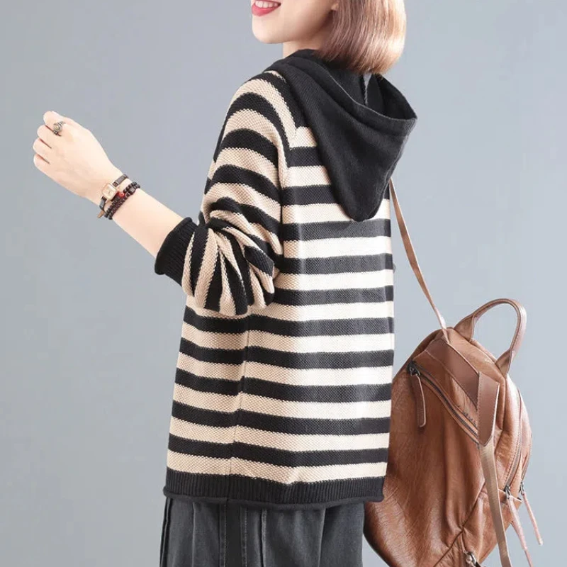 New Hooded Sweater Women\'s 2024 Autumn Winter Spliced Button Drawstring Fashion Loose Striped Casual Long Sleeved Knitted Top