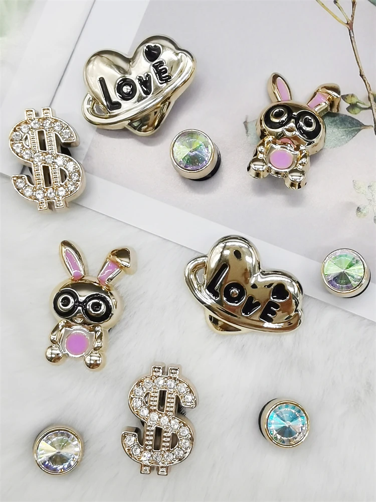 10PCS Resin Rabbit Shoe Charms DIY Accessories Rhinestone Dollar Clogs Shoes Buckles Decorations Removable Love Heart Shoe Clips