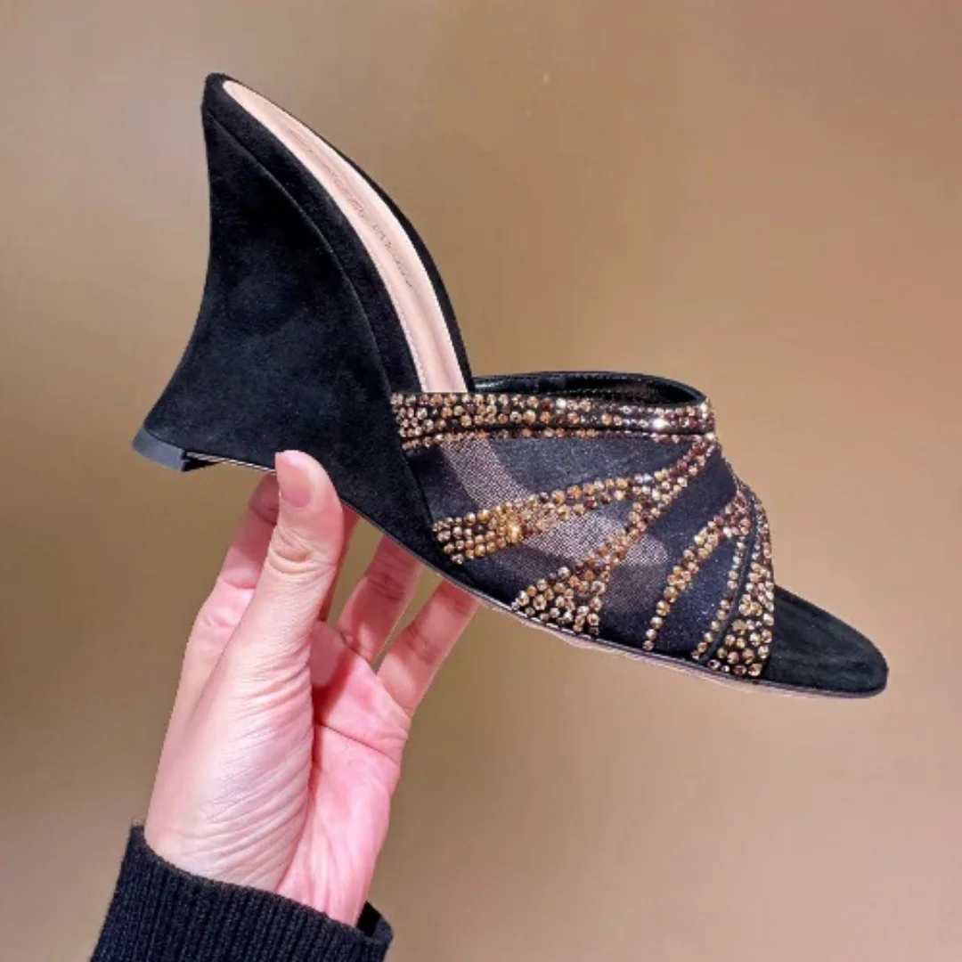 

2026 Summer New Women's Peep Toe Pointed Toe Rhinestone Transparent Wedge Sandals For Outdoor Wear