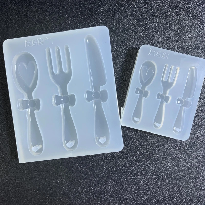 

Bowknot Knife Fork Spoon Silicone Mold with Hole Woman Keychain Bag Decor Mold