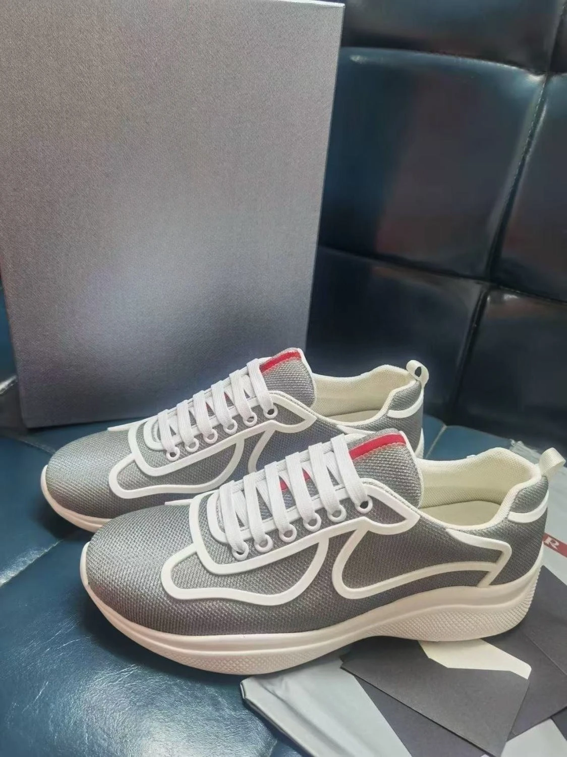 أحذية رياضية P الراقية الجديدة، أحذية شبكية مسامية، أحذية كاجوال مريحة، أحذية لوحية، أحذية جلدية، أحذية جري عصرية