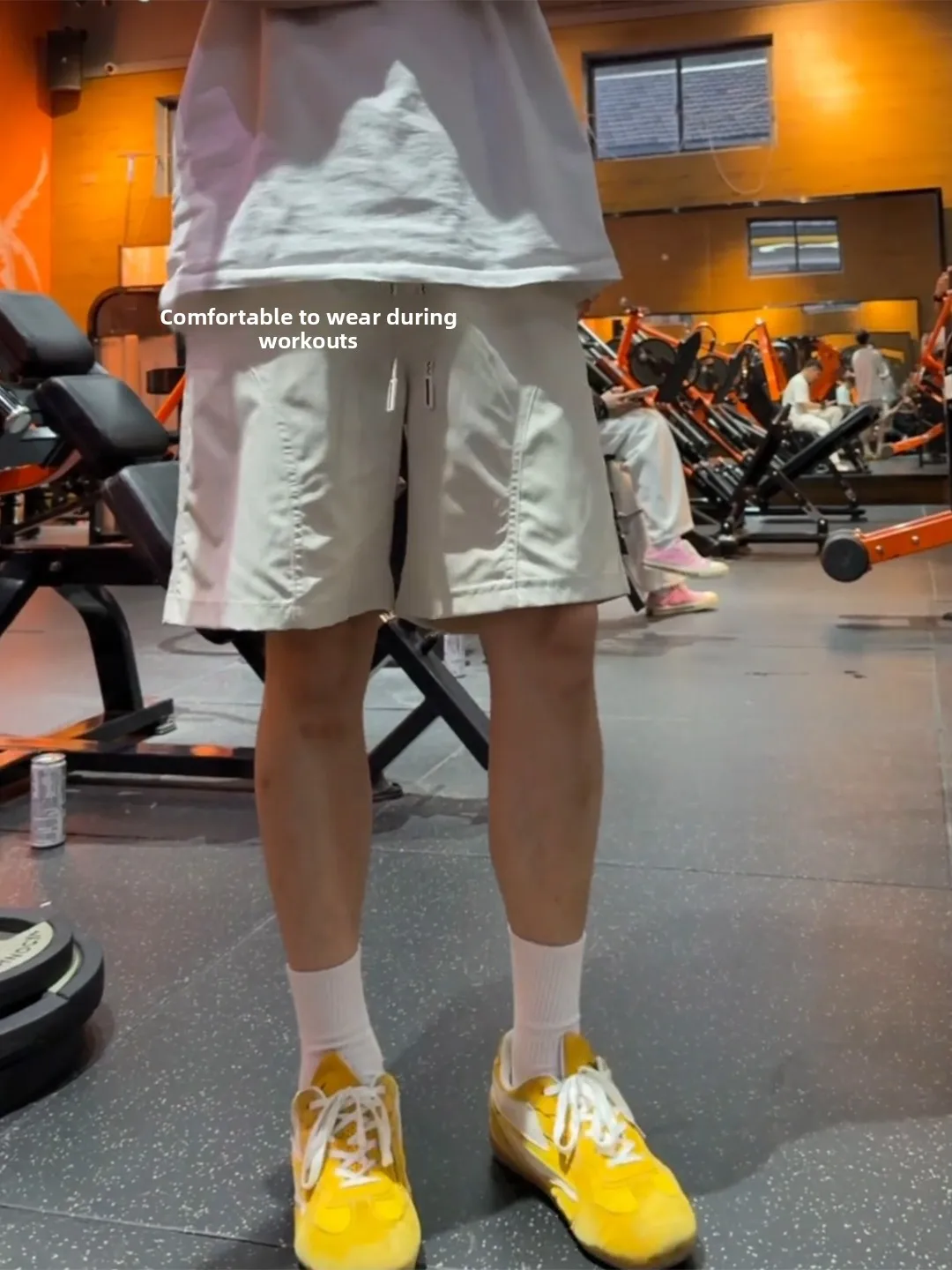 

Мужские летние тонкие спортивные шорты из ледяного шелка, американского кроя, прямые, для активного отдыха, молодежные