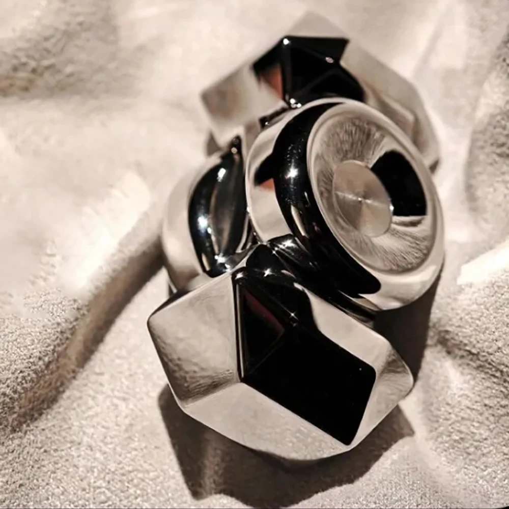 バナナエイプ EDC キングコング フィジェットスピナー ステンレス製 大人向けフィジェットトイ 二枚刃フィジェットスピナー