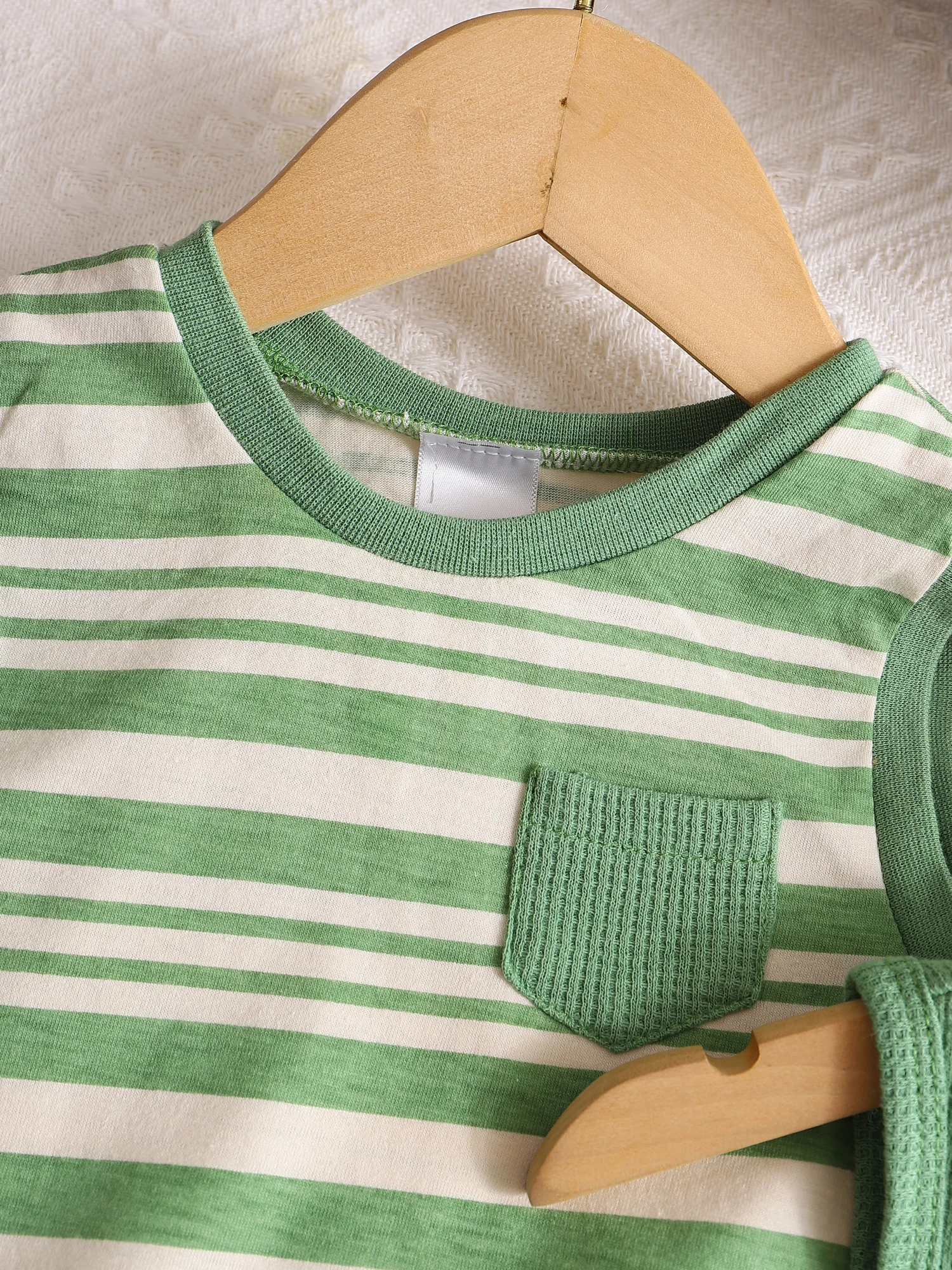 Babykleidung für Jungen, Baby-Strampler + Mütze, 3-teilig, Sommer-Kurzarm-Overall, Neugeborenenkleidung aus Baumwolle, 0-18 Monate – Detail 4