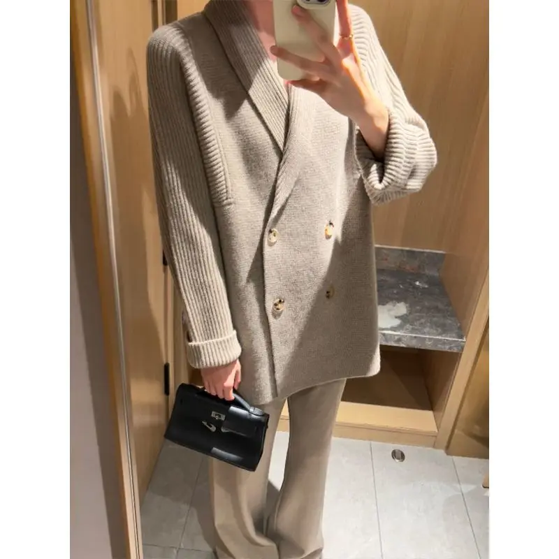 

Advanced Grey Knitted Set For Women 2025 Winter New Look Small Fragrant Knitted Coat With Pants Two Piece Set