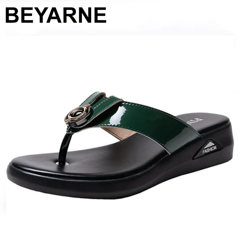 

Summer Women Slippers Patent Leather Slides Shoes Flat Beach Sandals Women Outside Platform Fashion Flip Flop