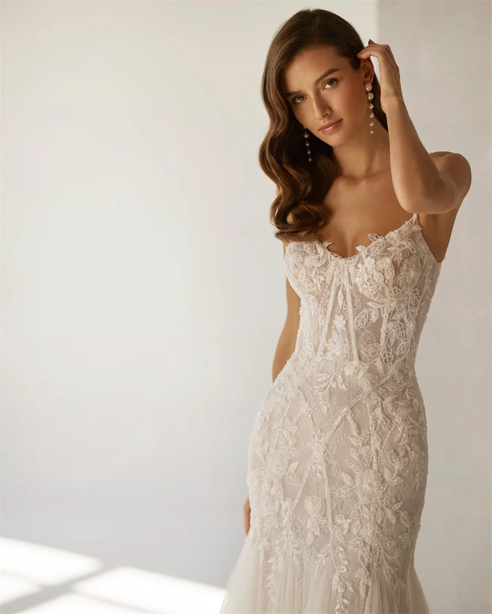 Gaun Pengantin Putri Duyung Applique Renda Gading Kustom Kyoto Gaun Pengantin Manik-manik Tali Spaghetti Vestidos De Novia Kereta Pengadilan Malam Formal