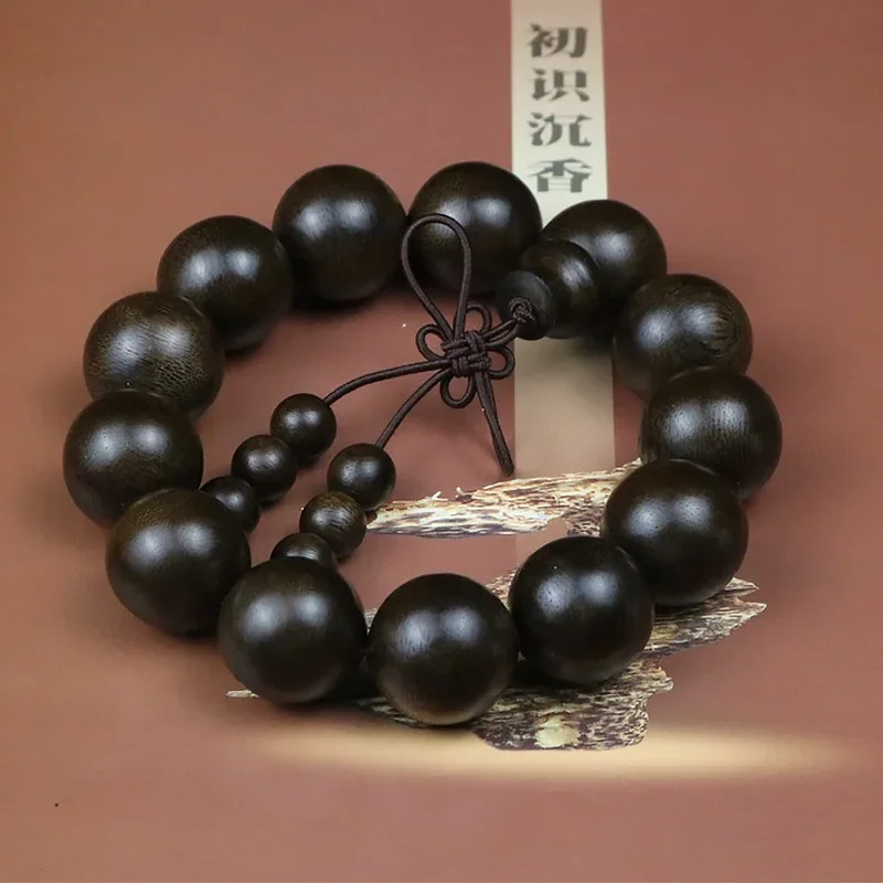 Indonesia Tarakan bracelet black oil old materials milk fragrance Buddha with discipline beads