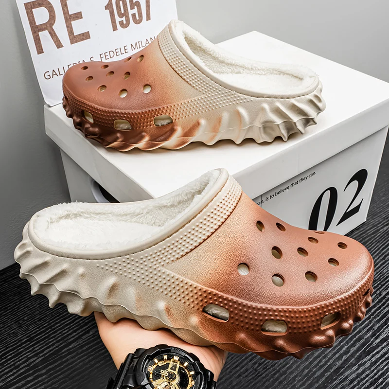 Winter Comfort Fur-Lined Gradient Color Clogs Slip-On Indoor Outdoor Garden Shoes Rubber Sole Warm Backless Slippers for Men