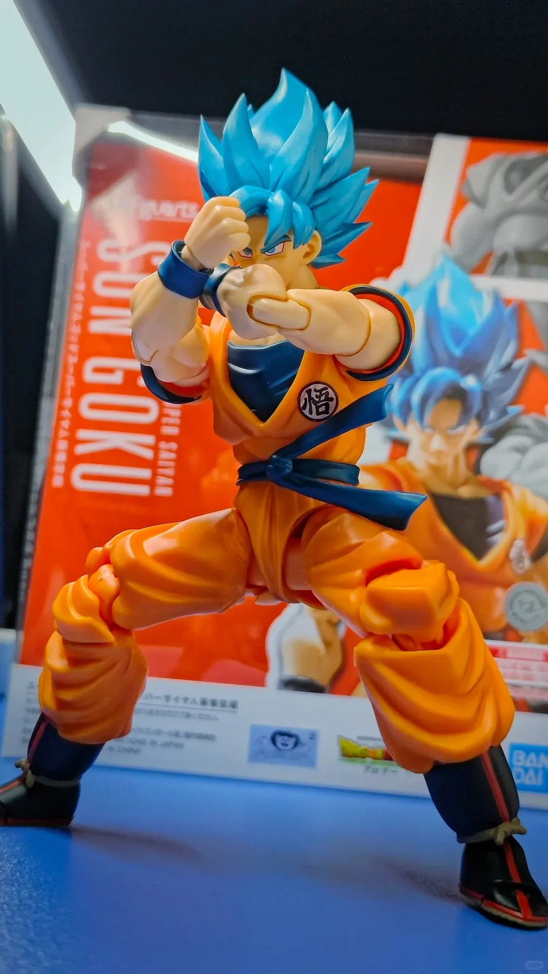 Figura de acción Original Bandai Shf Dragon Ball Anime Super Saiyan God Super Saiyan Son Goku colección de figuras modelo juguete para regalo