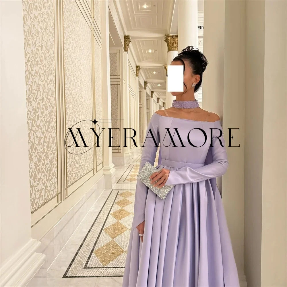 Modische schulterfreie Abendkleider, blauer Tüll, A-Linie, bodenlang, Ballkleider, maßgeschneidert