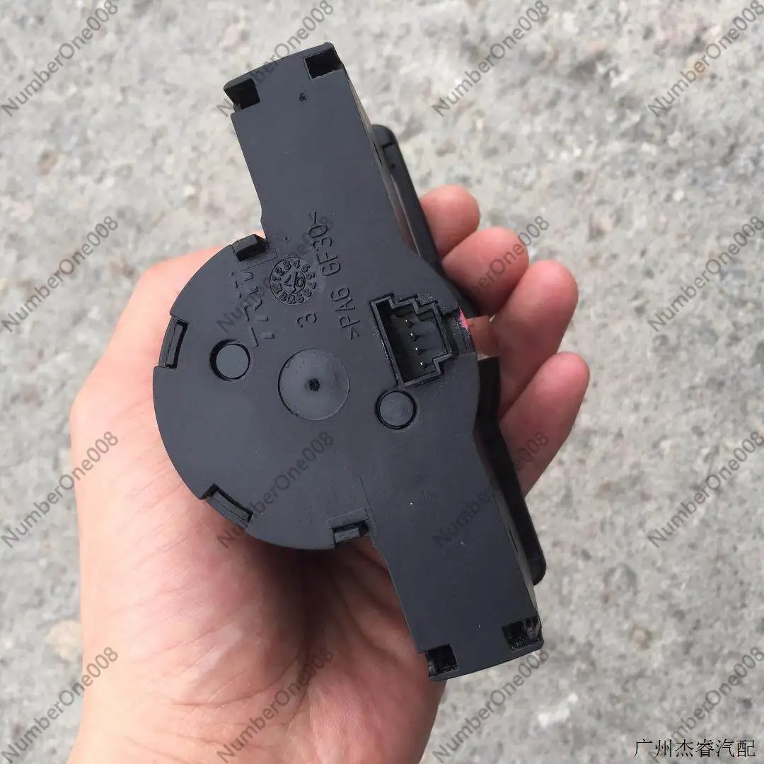 

A2129051600 Ручка переключения фар для Mercedes W204/W212/W221 C180/C200/S350 2007-2016 ABS