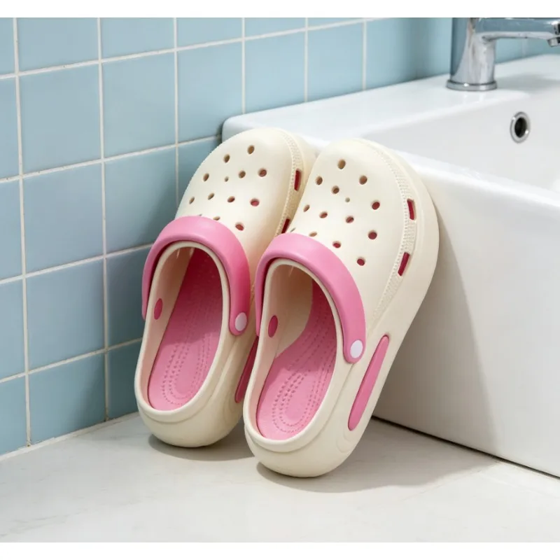 Summer Outdoor Breathable Hole Shoes, Cute EVA Soft-soled Waterproof and Wear-resistant Women's Shoes